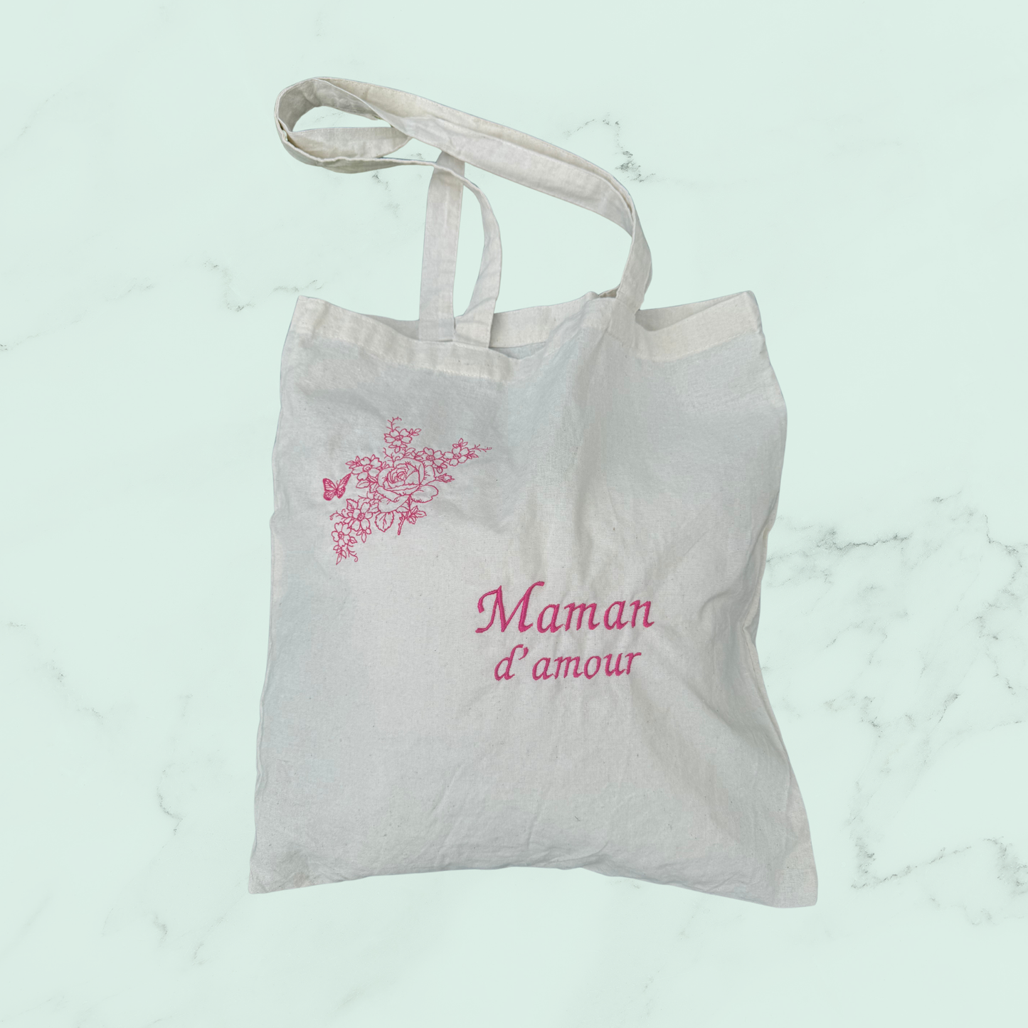 ✨ Un tote bag pratique et charmant